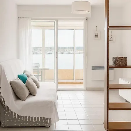 Cosy A Avec Piscine Partagee, 39 M² Agde